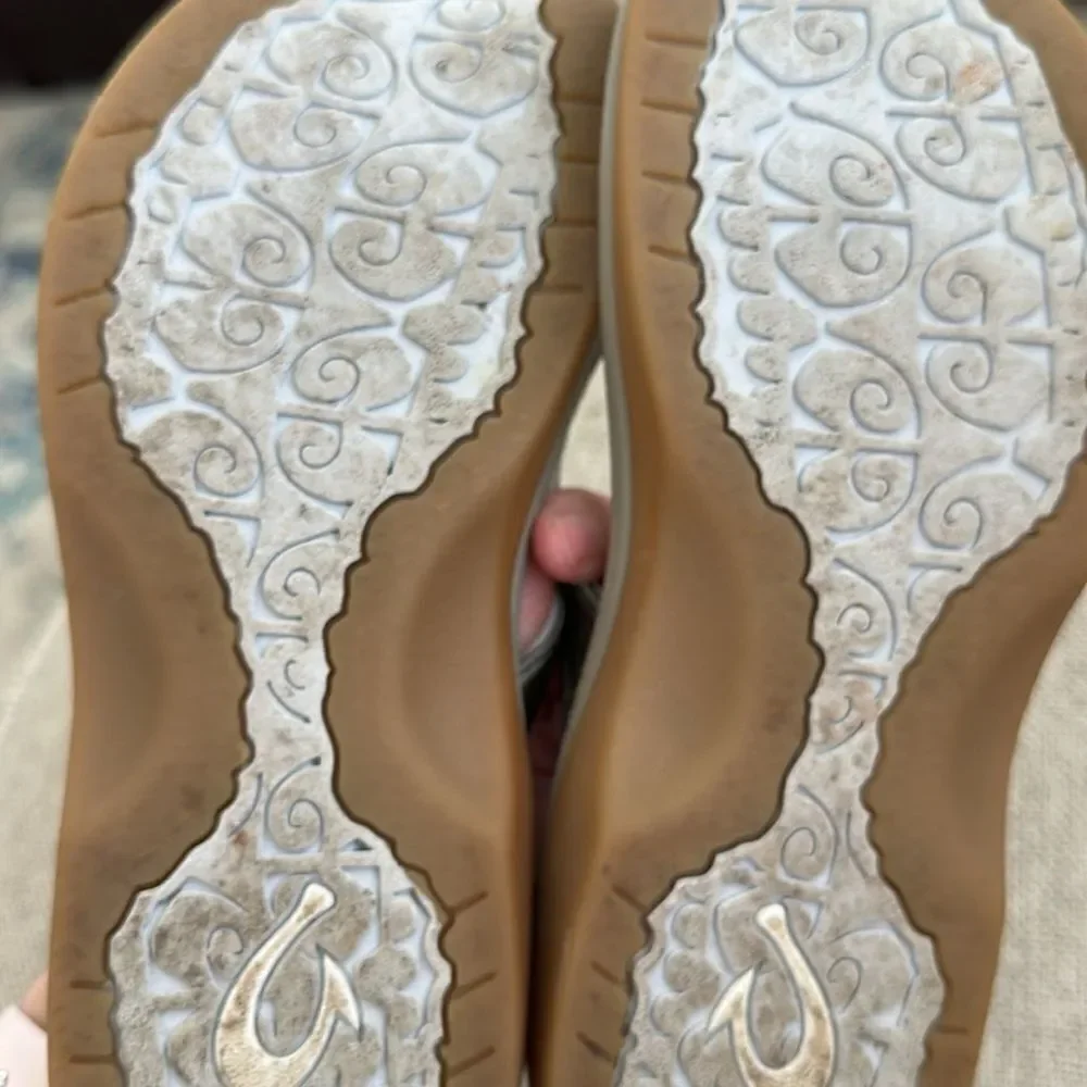 Olukai Amo Women's Flip Flop Sandals  Y-Strap Thong